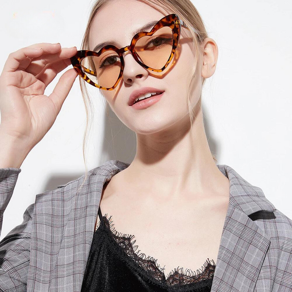 Vintage Love Shape Sunglasses